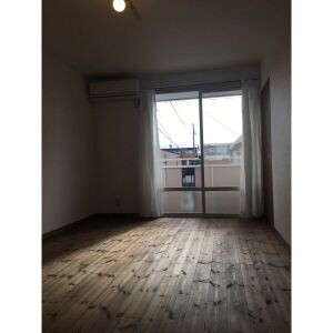 ブラン千丸の居間・リビング