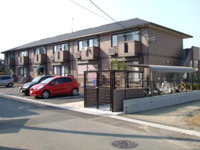 アヴニール合川の外観|キレイな外観です☆