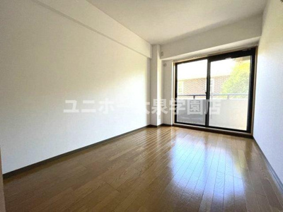 【洋室】 | クレセント