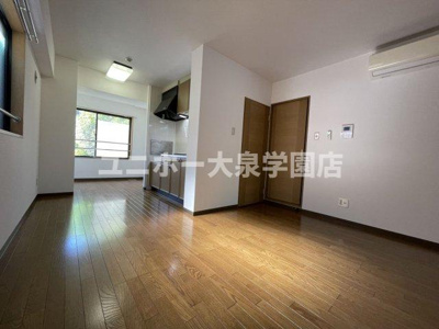 【居間・リビング】 | クレセント