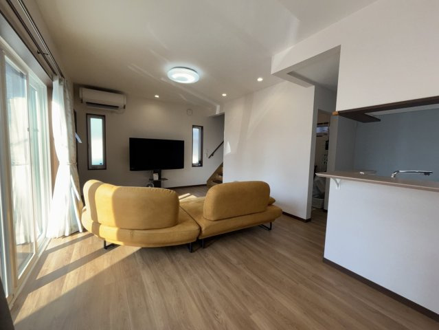 【居間・リビング】の画像