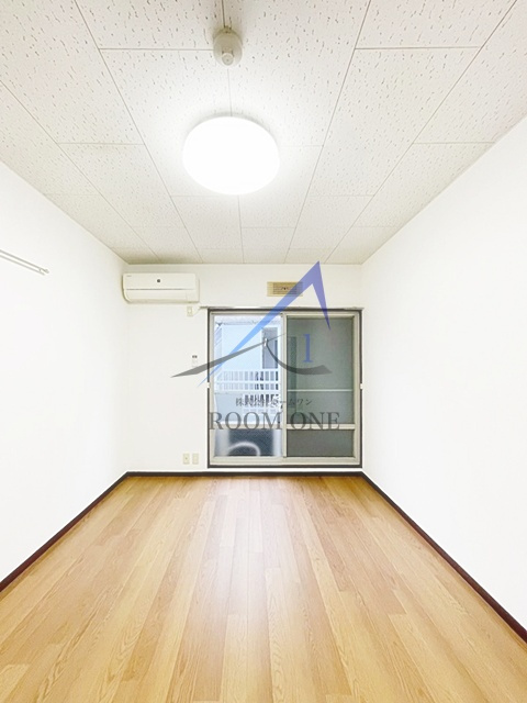 カミニートの居間・リビング|洋室のお部屋です。