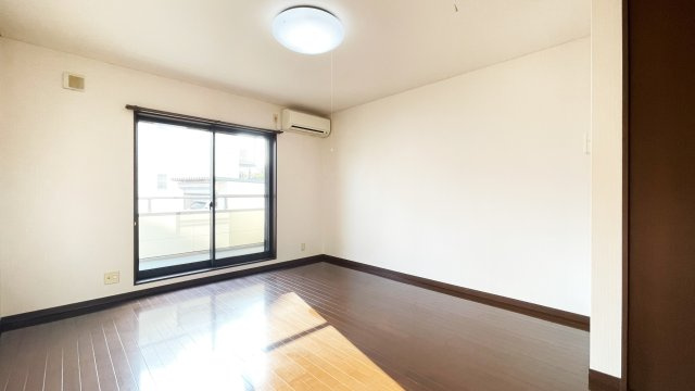 メゾフォルテ（mf）の居間・リビング