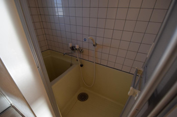 【浴室】 | ※同建物別室の参考写真です