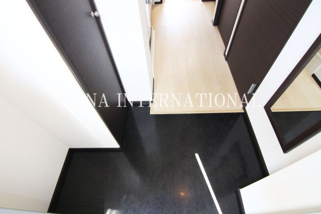 クレイノル　メルシェの玄関