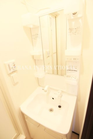 クレイノル　メルシェの洗面所