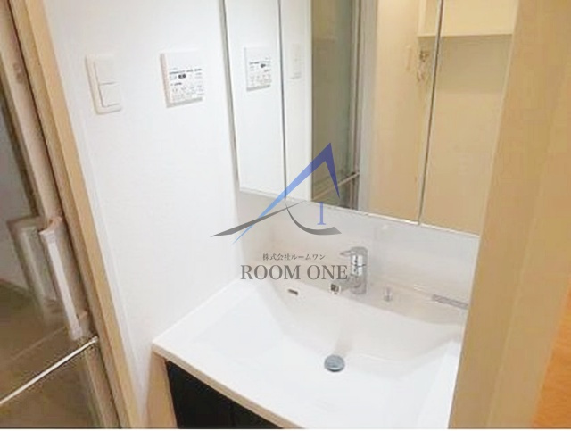 ＳＹＦＯＲＭＥ　ＡＳＡＫＵＳＡの洗面所|洗面台です。