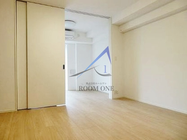 ＳＹＦＯＲＭＥ　ＡＳＡＫＵＳＡの居間・リビング|洋室のお部屋です。