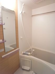 リブリ・清瀬の浴室