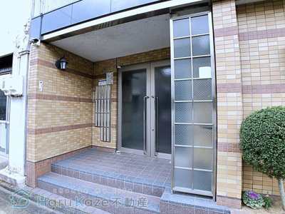 【エントランス】 | LIVELY CABIN【名古屋市賃貸・都市ガス】