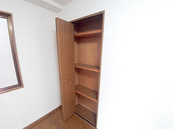 イースト御影の収納