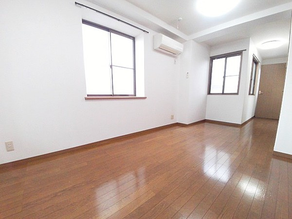 イースト御影の居間・リビング