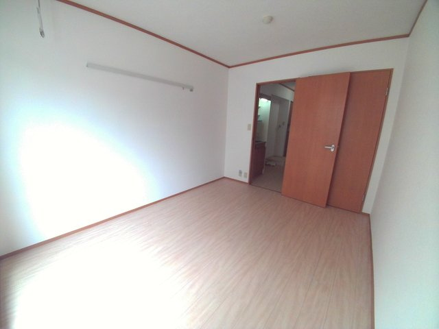 ヘーベル青木の居間・リビング