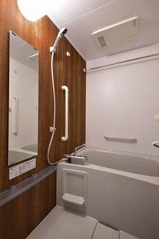 アーベイン東日暮里の浴室