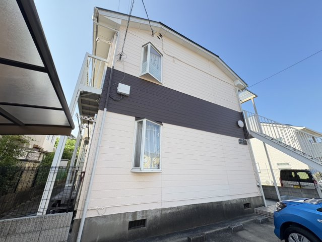 ホワイトヴィラ菅野の外観