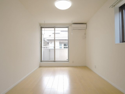 【居間・リビング】 | カーサナーシサス | 即日案内可能です♪現地待ち合わせOK！どの物件でも当社でお得にご案内できますのでまとめて内覧ください♪