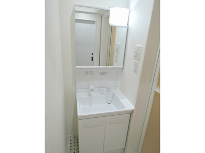 【洗面所】 | カーサナーシサス | 使いやすい洗面所です