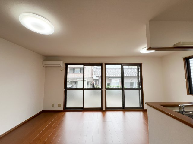 ハートポジションⅡの居間・リビング