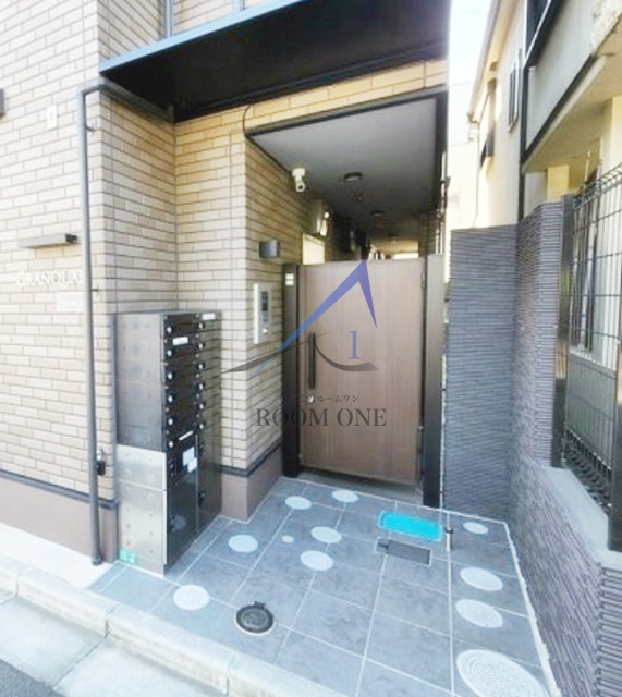 グランクオール西国立のエントランス|エントランスです。