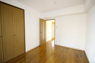 【洋室】 | メゾン飛鳥