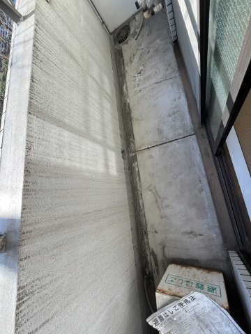 【バルコニー】