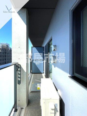 S-RESIDENCE尾久azureのバルコニー