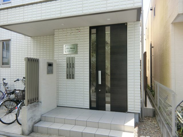 シャトーＭａｔｓｕｄａのエントランス