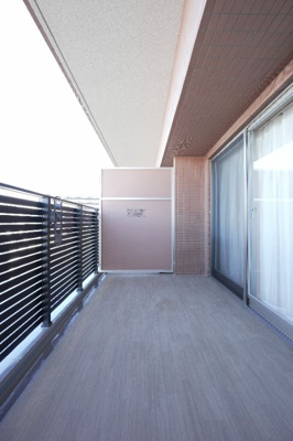 【バルコニー】 | プレジオ三国EURO