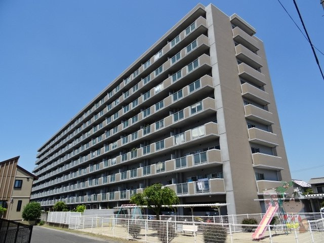 サーパス藤原西町の外観
