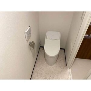 Buzz西新井のトイレ