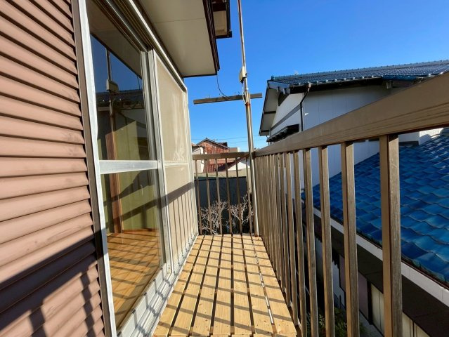 旭市ハ　中古戸建のバルコニー