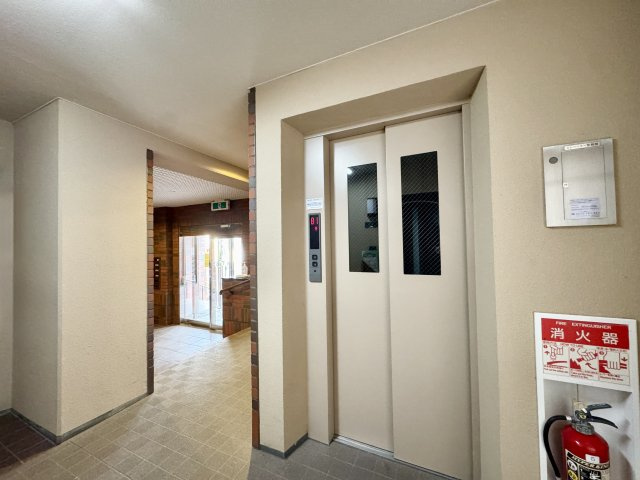 アルコ根上り松のその他共用部分|エレベーター