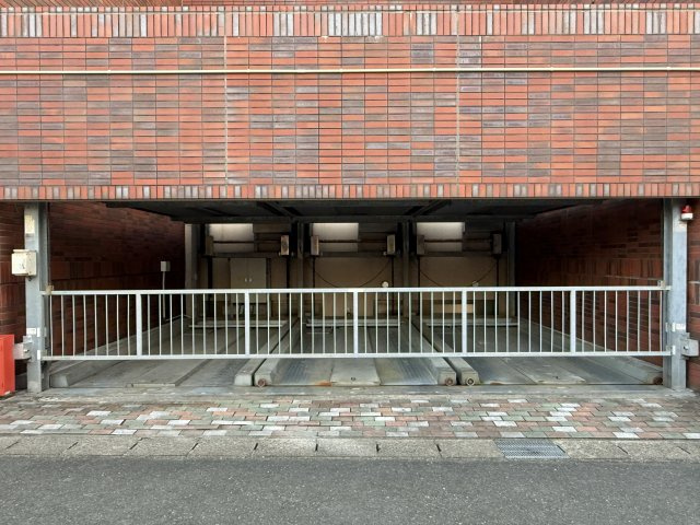 アルコ根上り松のその他|3,500円から8,000円です。