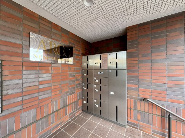 アルコ根上り松のその他|宅配ボックスもあります！