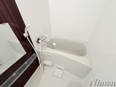 【浴室】 | ハーモニーテラス日ノ宮町 | 落ち着いた空間のお風呂です