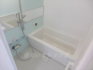 広島市安佐北区三入２丁目のアパートの浴室|追い焚き・浴室暖房乾燥機あり