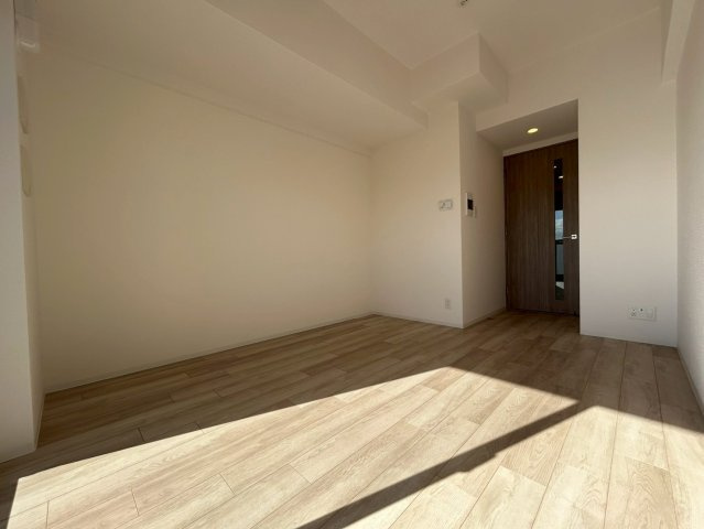 エスリードレジデンス大阪難波の洋室