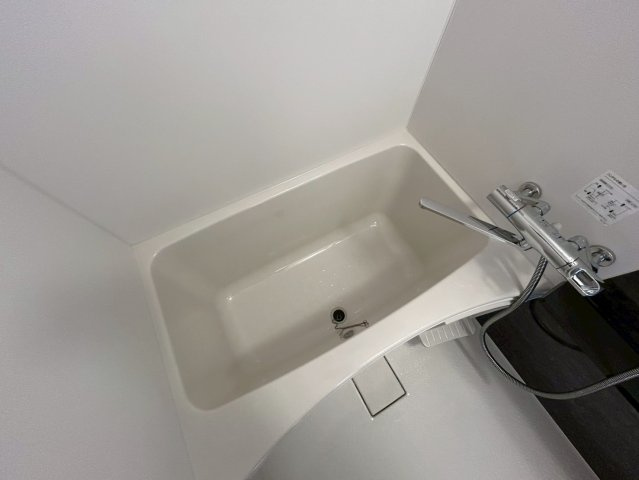 エスリードレジデンス大阪難波の浴室