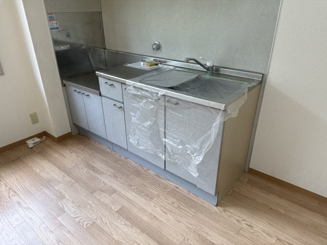 姫路市広畑区蒲田２丁目のハイツのキッチン