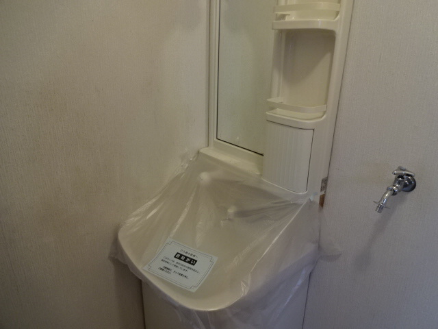 姫路市広畑区蒲田２丁目のハイツの洗面所