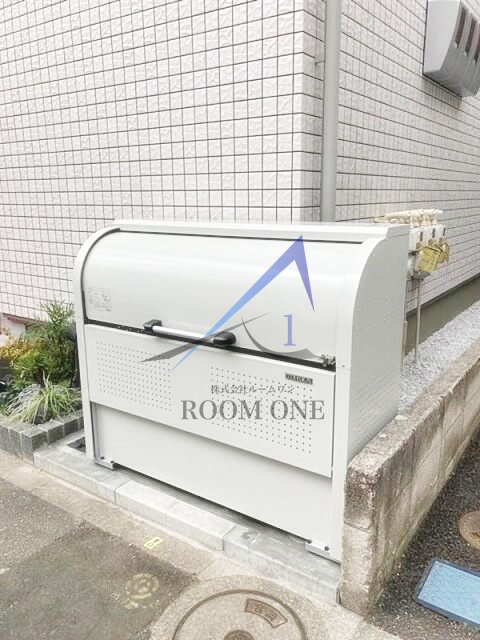 プラス　ウィステリア