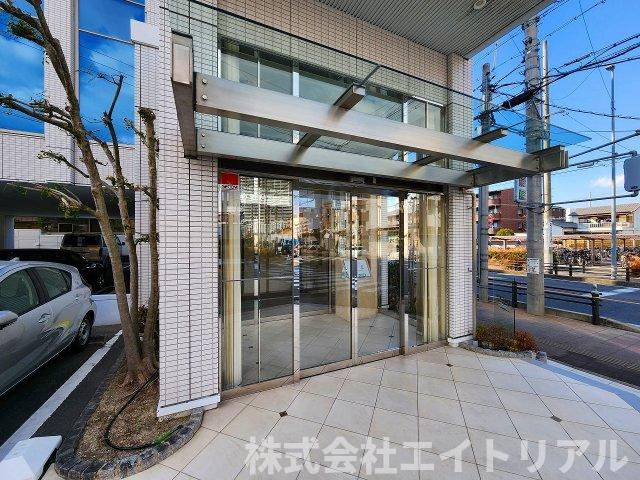 フリーダムビル の外観