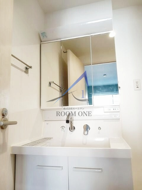 キャピタル・ヴィラの洗面所|洗面台です。