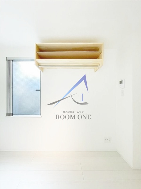 CASADIA赤塚の収納|居室上部収納です。