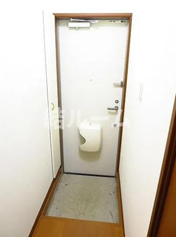 新宿区西早稲田２丁目のアパートの玄関|別号室参考写真