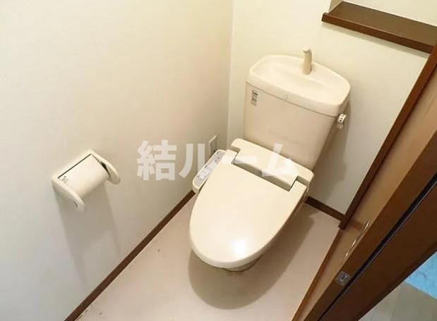 新宿区西早稲田２丁目のアパートのトイレ|別号室参考写真