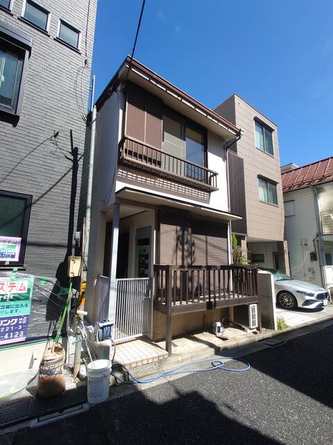 新宿区戸山1丁目のアパートの画像
