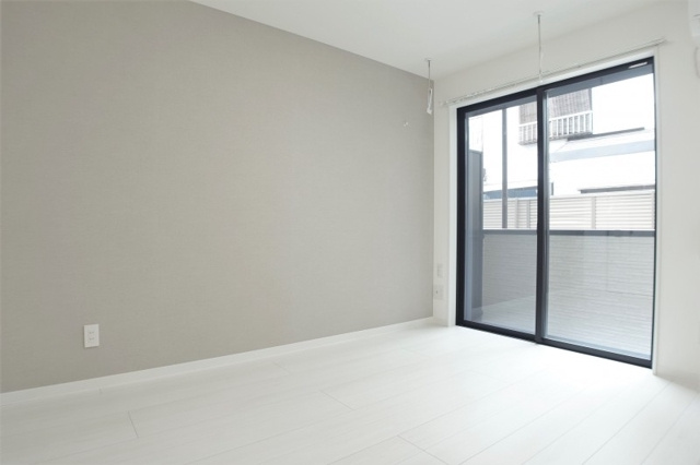 豊島区長崎２丁目のアパートの居間・リビング