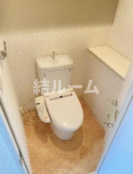 板橋区本町の賃貸マンションのトイレ