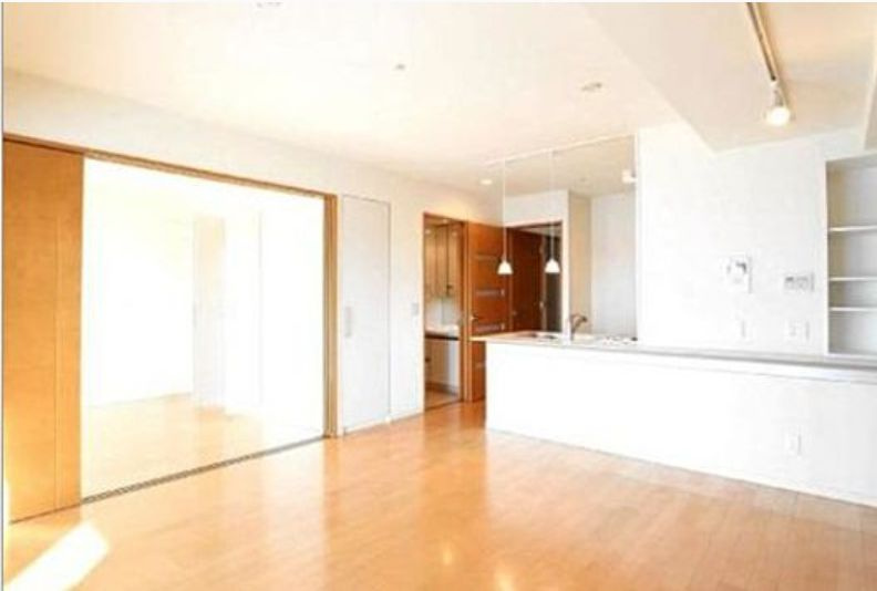 パークナード亀戸ロジュマンの居間・リビング